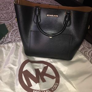 Black Michael Kors purse